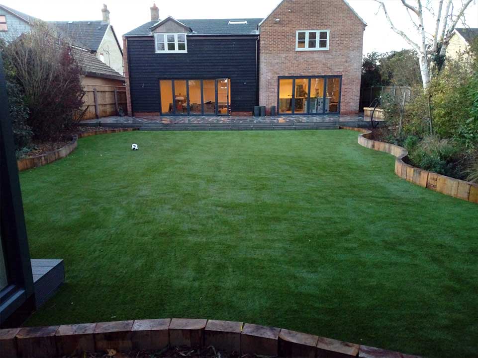 Artifial grass back garden - large